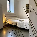 Uniek Op Rustige, Kindvriendelijke Site *