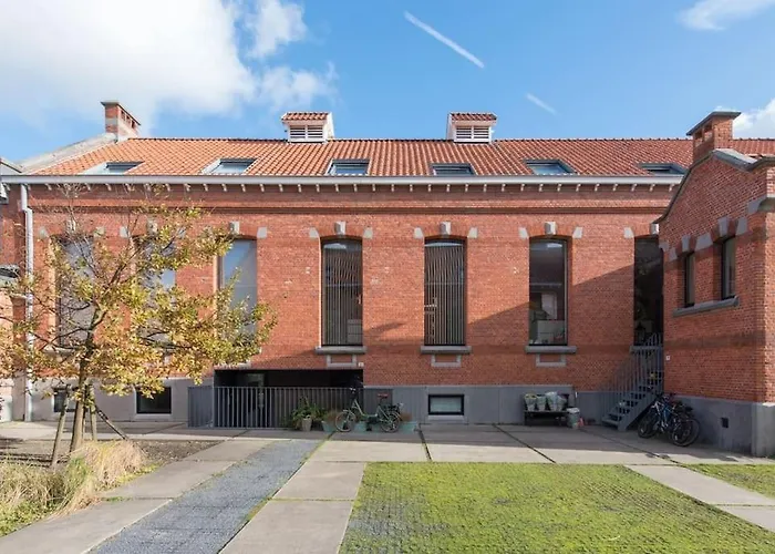 Uniek Op Rustige, Kindvriendelijke Site *